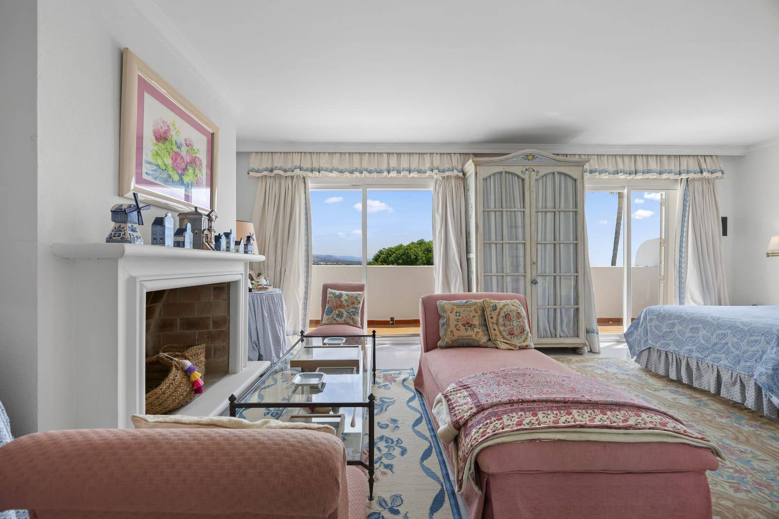5 makuuhuone Omakotitalo myytävänä paikassa La Quinta - 850 000 € (Ref: 10051373)
