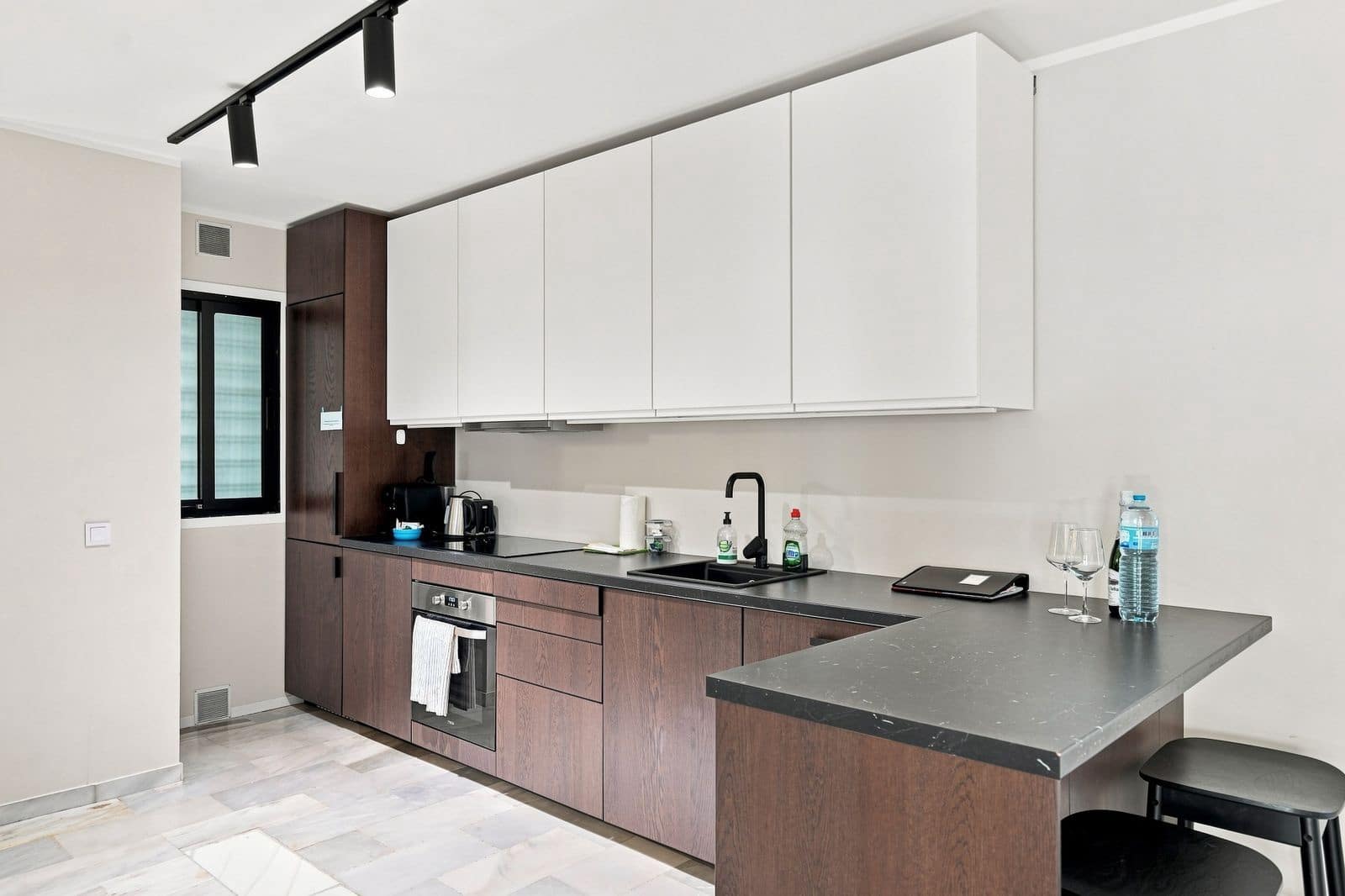 2 bedroom Apartment for sale in Calahonda - € 495,000 (Ref: 10051374)