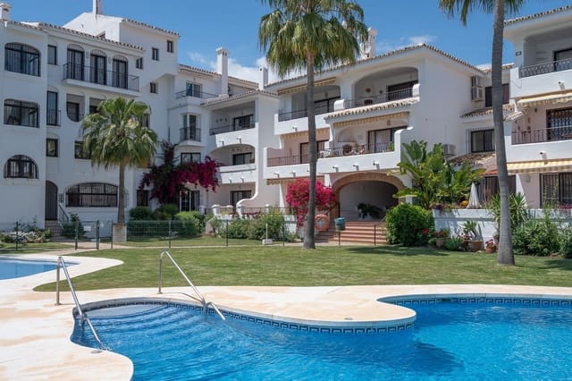 2 bedroom Apartment for sale in Calahonda, Mijas - € 495,000 (Ref: 10051374)