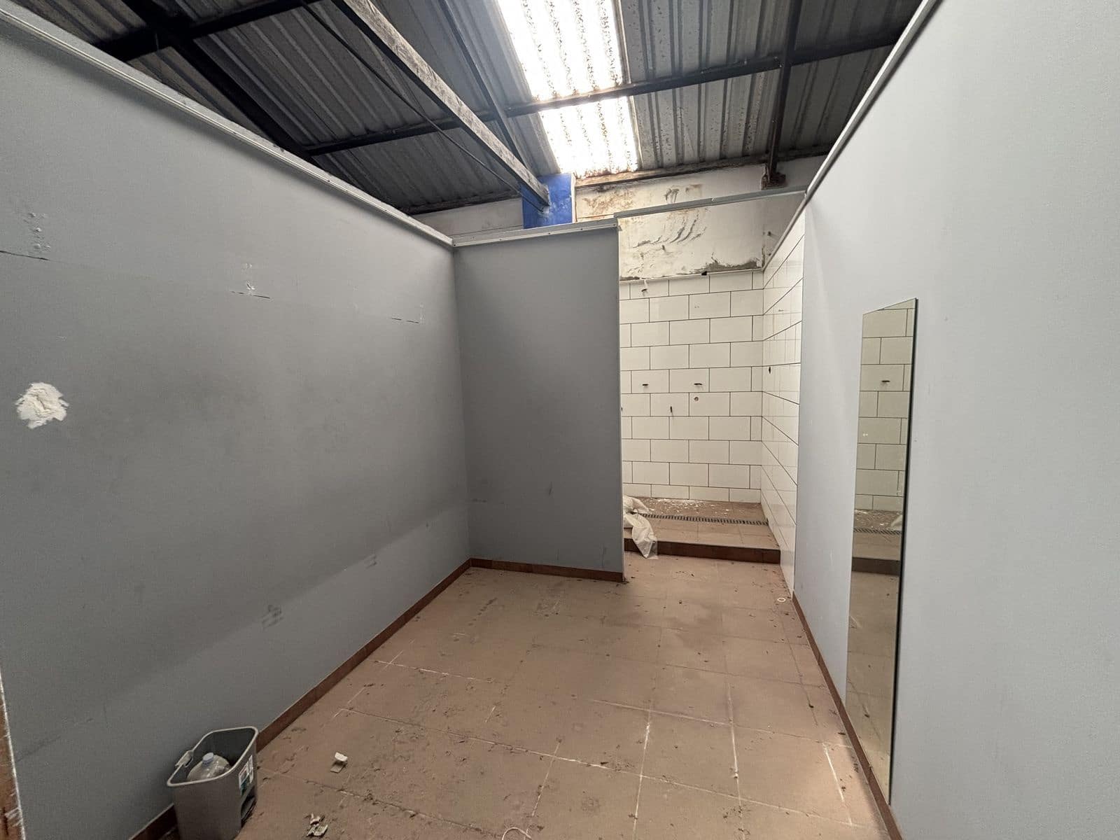 Gewerbe zu verkaufen in Malaga Stadt - 330.000 € (Ref: 10051377)
