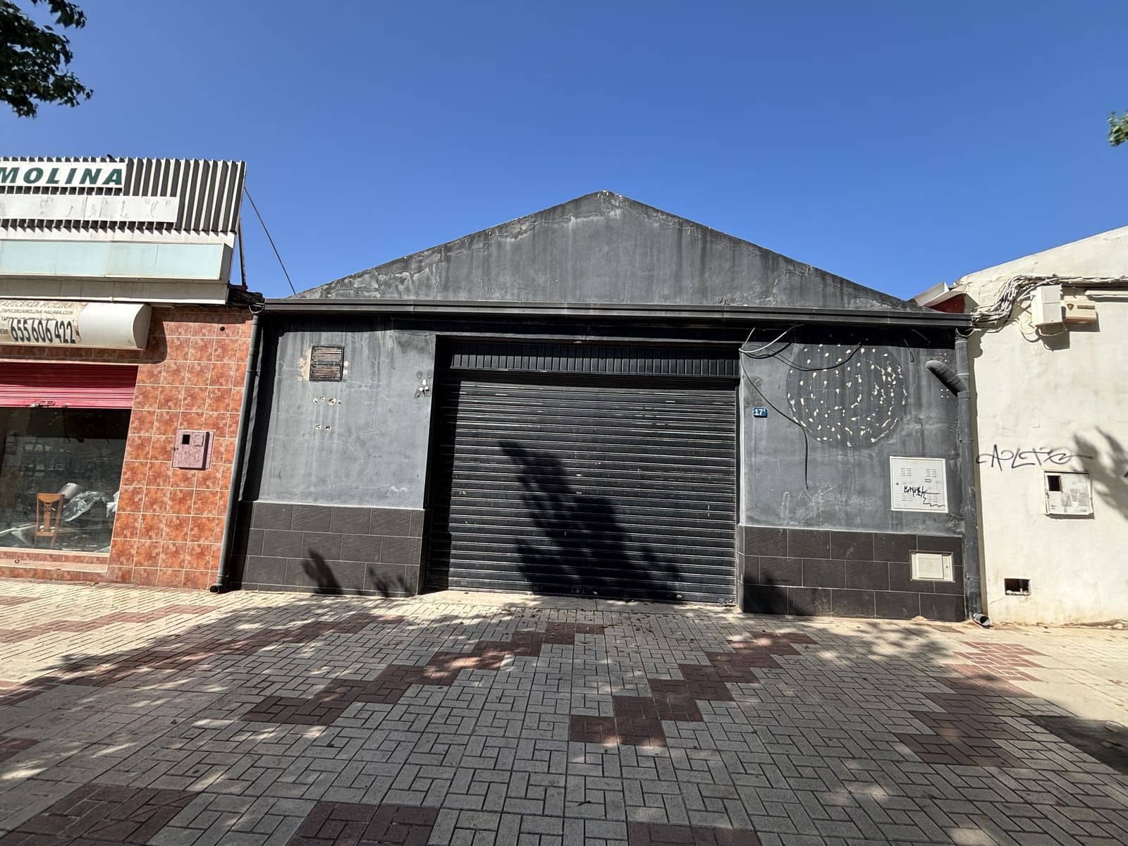 Gewerbe zu verkaufen in Malaga Stadt - 330.000 € (Ref: 10051377)