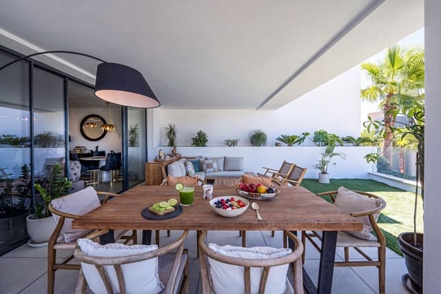 3 Zimmer Apartment zu verkaufen in Cabopino, Marbella - 1.350.000 € (Ref: 10051378)