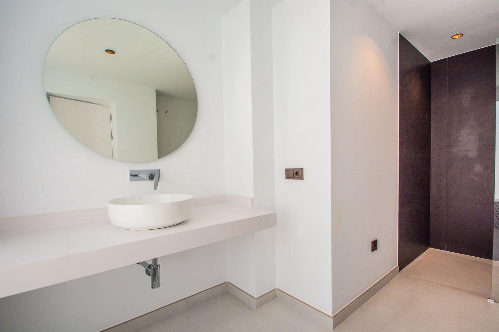 4 bedroom Villa for sale in La Mairena - € 1,980,000 (Ref: 10051379)