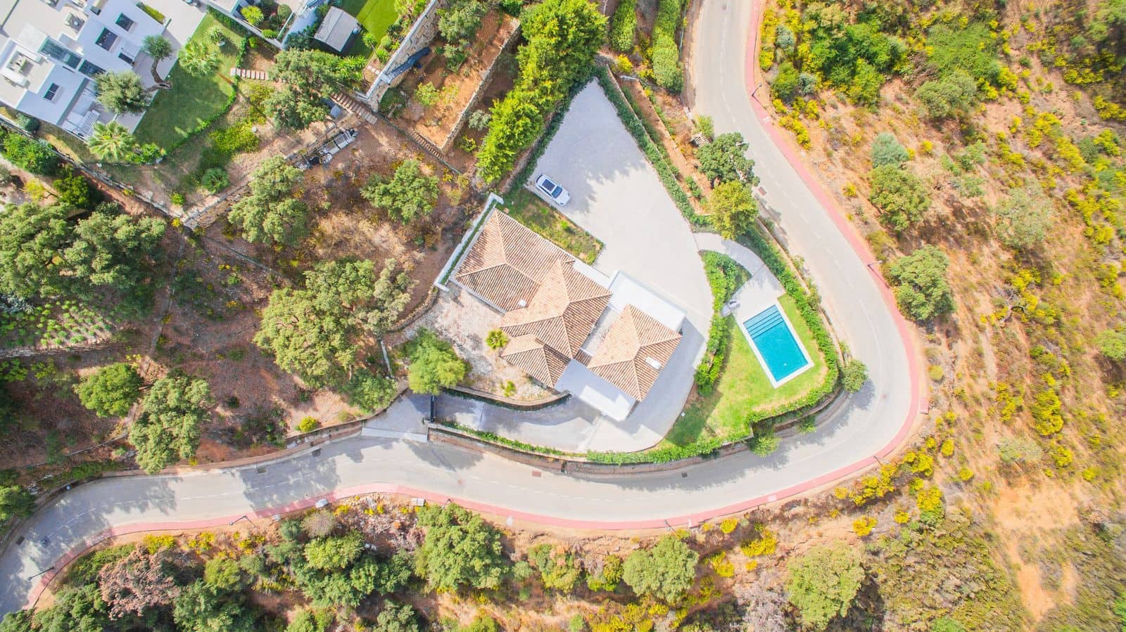 4 bedroom Villa for sale in La Mairena - € 1,980,000 (Ref: 10051379)