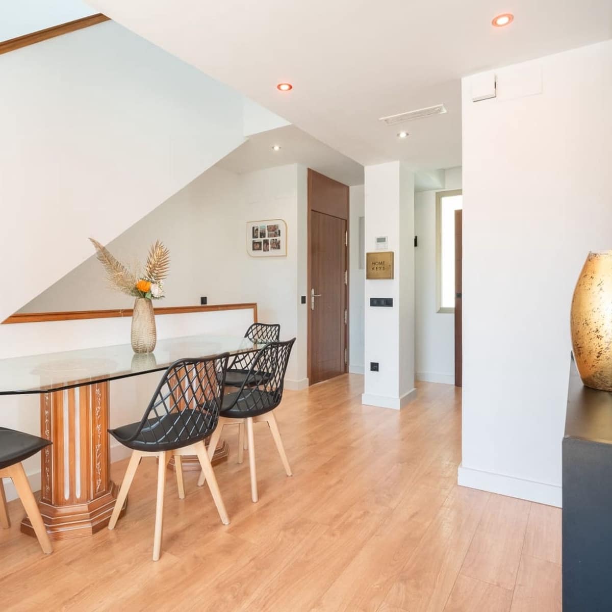 3 bedroom Apartment for sale in Marbella - € 742,000 (Ref: 10051380)
