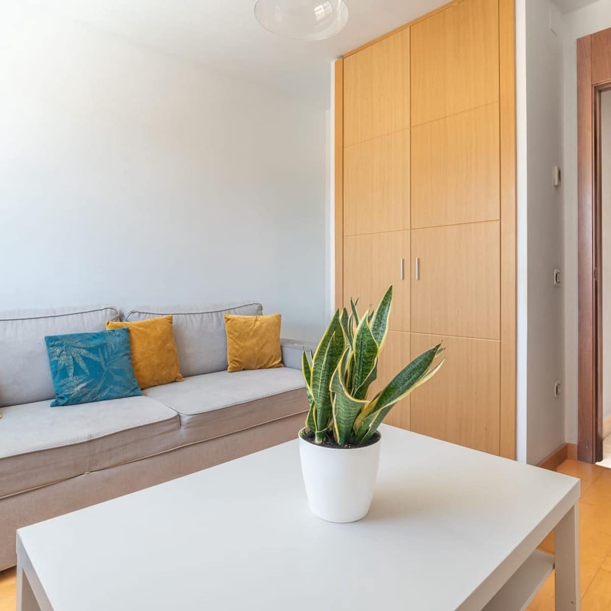 3 bedroom Apartment for sale in Marbella - € 742,000 (Ref: 10051380)