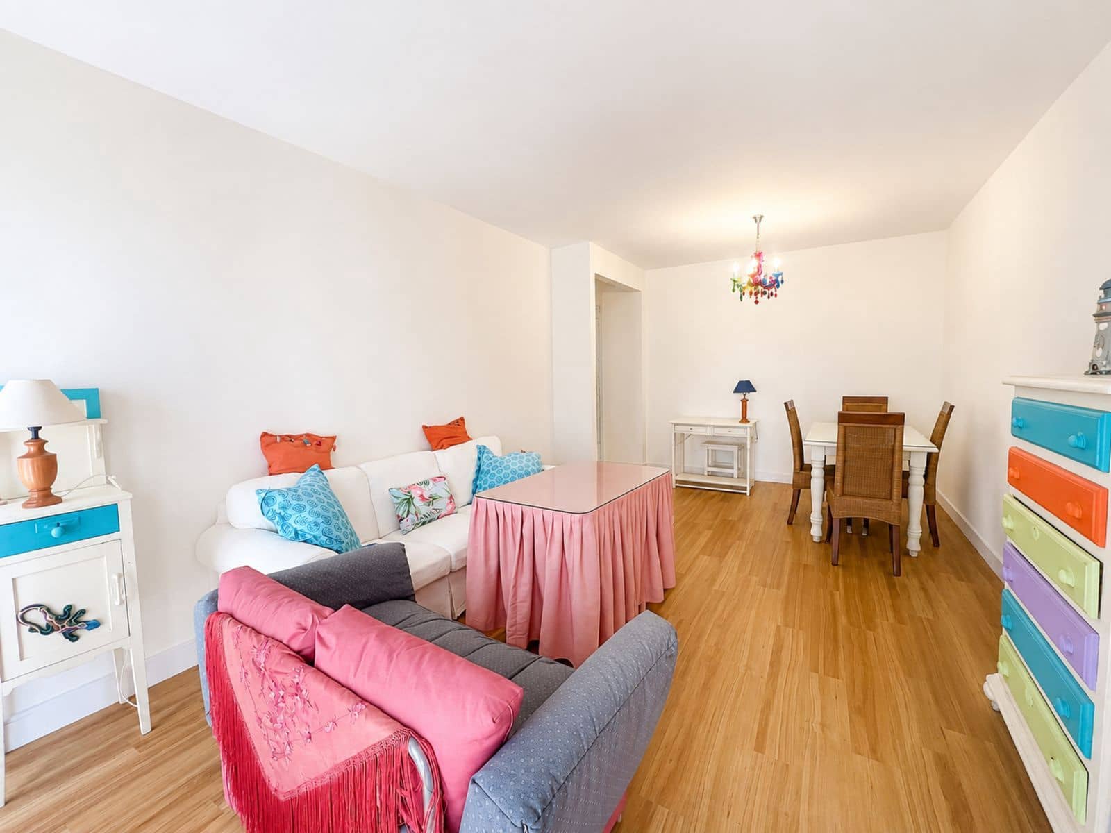2 sovrum Lägenhet till salu i Estepona - 350 000 € (Ref: 10051381)