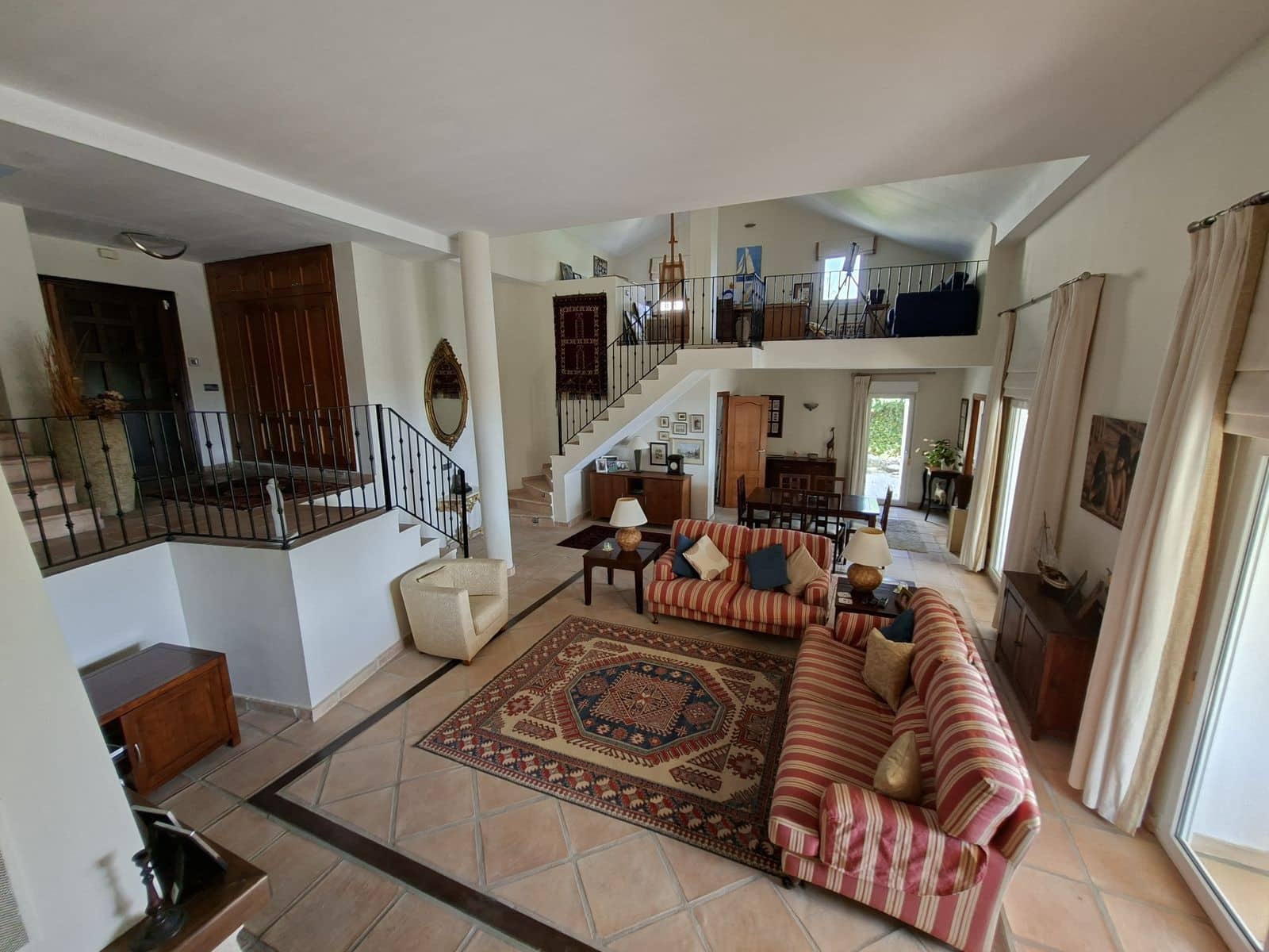 4 sovrum Villa till salu i La Duquesa / Puerto de la Duquesa - 865 000 € (Ref: 10051383)
