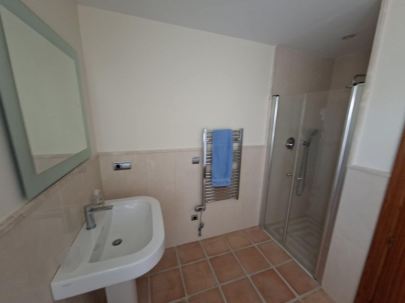 4 sovrum Villa till salu i La Duquesa / Puerto de la Duquesa - 865 000 € (Ref: 10051383)