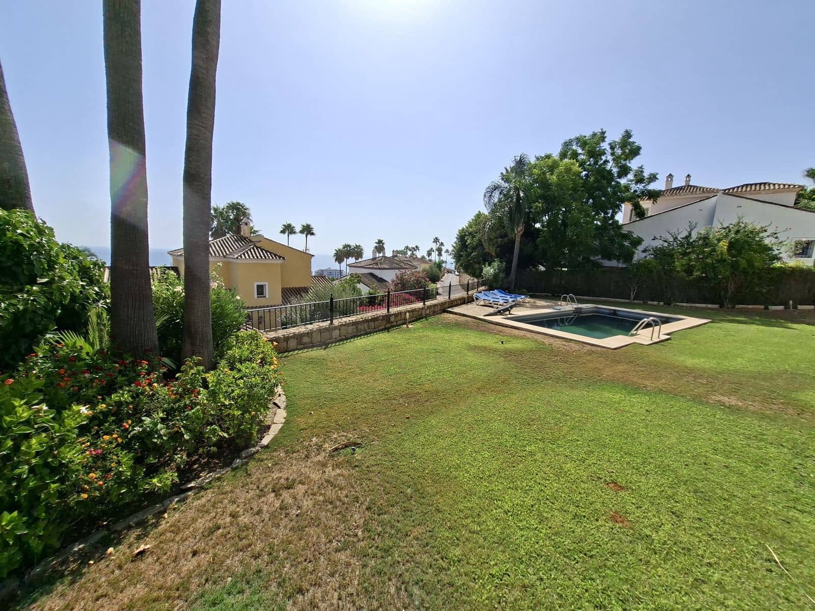 4 sovrum Villa till salu i La Duquesa / Puerto de la Duquesa - 865 000 € (Ref: 10051383)