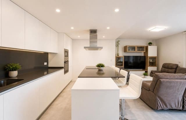 3 Zimmer Apartment zu verkaufen in Selwo, Estepona - 549.000 € (Ref: 10051384)