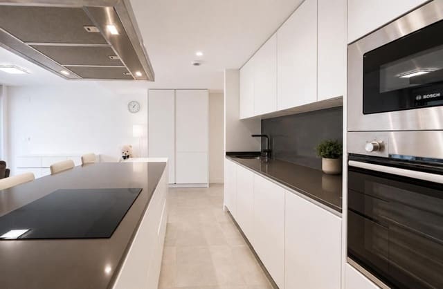 3 Zimmer Apartment zu verkaufen in Selwo, Estepona - 549.000 € (Ref: 10051384)