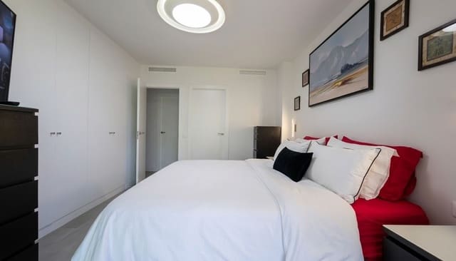 3 Zimmer Apartment zu verkaufen in Selwo, Estepona - 549.000 € (Ref: 10051384)
