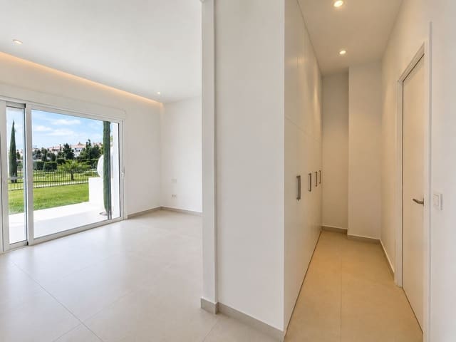 2 sovrum Lägenhet till salu i Los Flamingos, Benahavís - 995 000 € (Ref: 10051386)