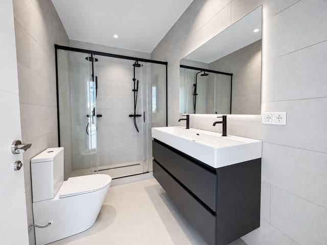 2 sovrum Lägenhet till salu i Los Flamingos, Benahavís - 995 000 € (Ref: 10051386)