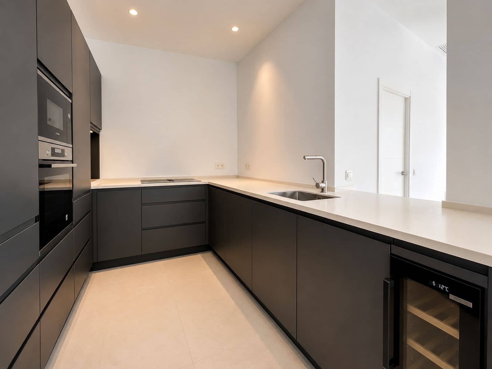 2 sovrum Lägenhet till salu i Los Flamingos - 995 000 € (Ref: 10051386)