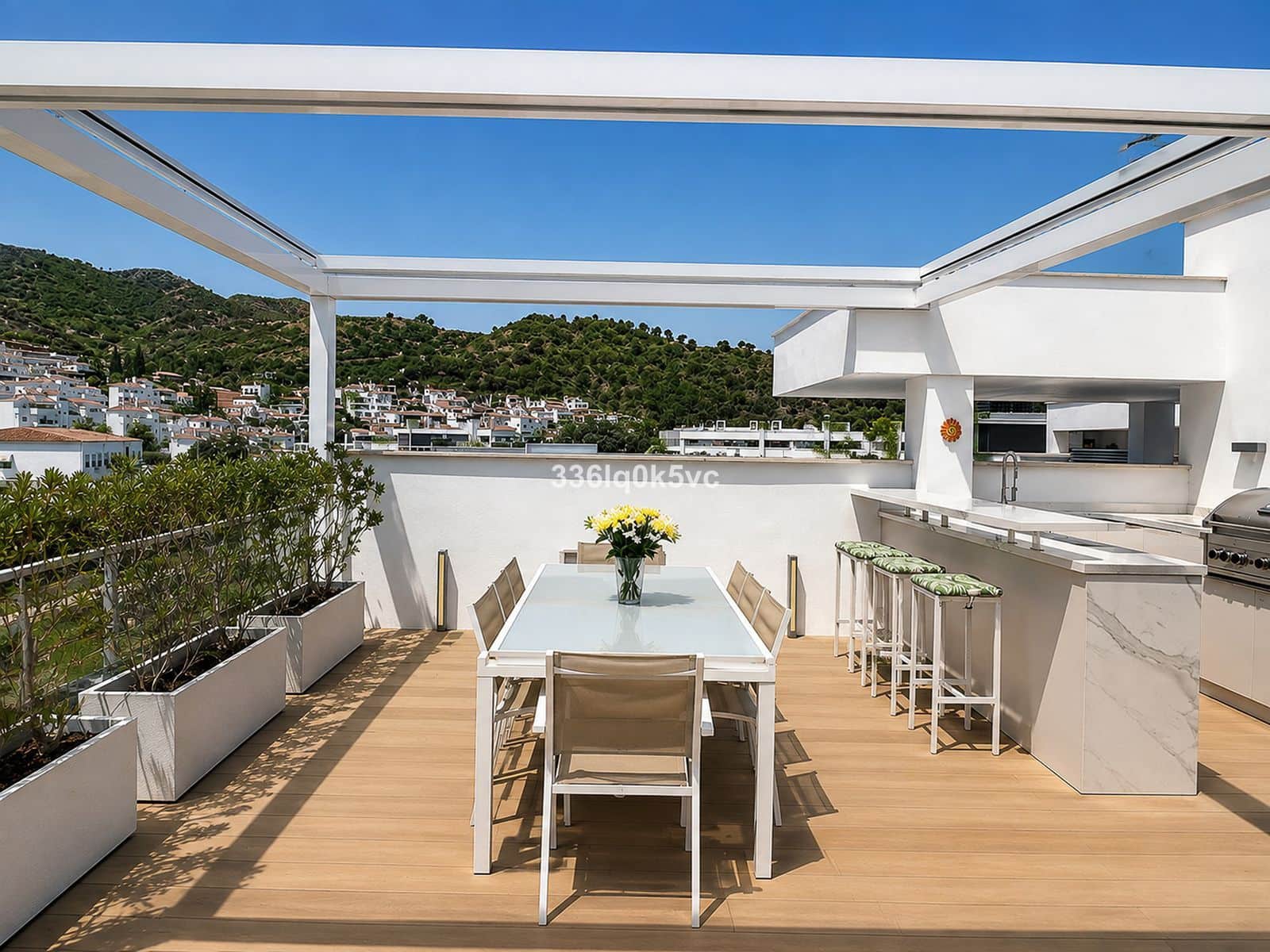 3 slaapkamer Penthouse te koop in Benahavis - € 735.000 (Ref: 10051388)