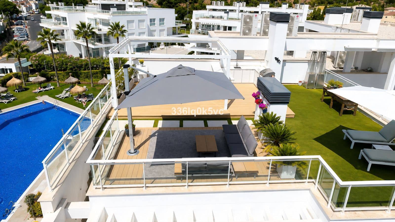 3 slaapkamer Penthouse te koop in Benahavis - € 735.000 (Ref: 10051388)