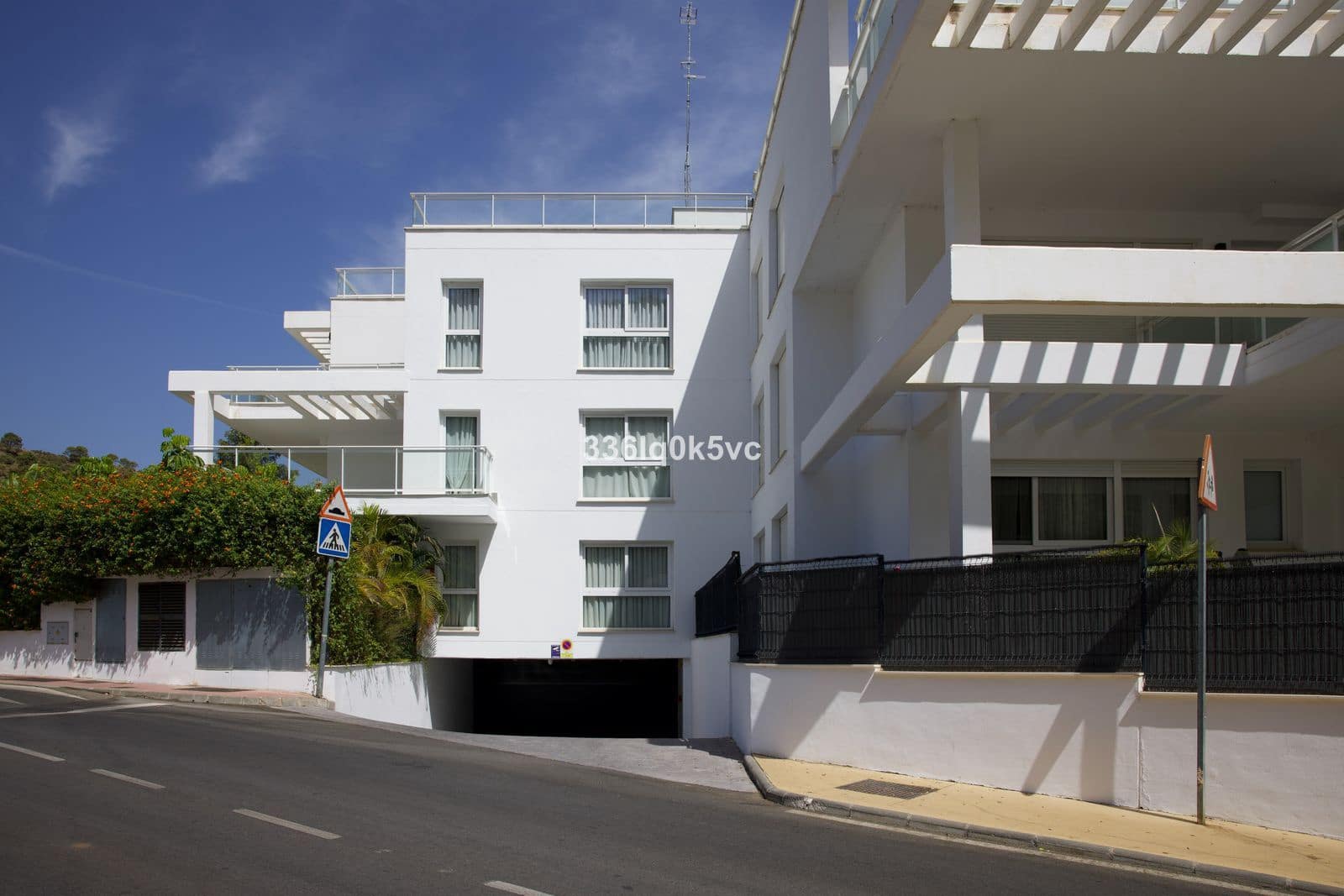3 slaapkamer Penthouse te koop in Benahavis - € 735.000 (Ref: 10051388)