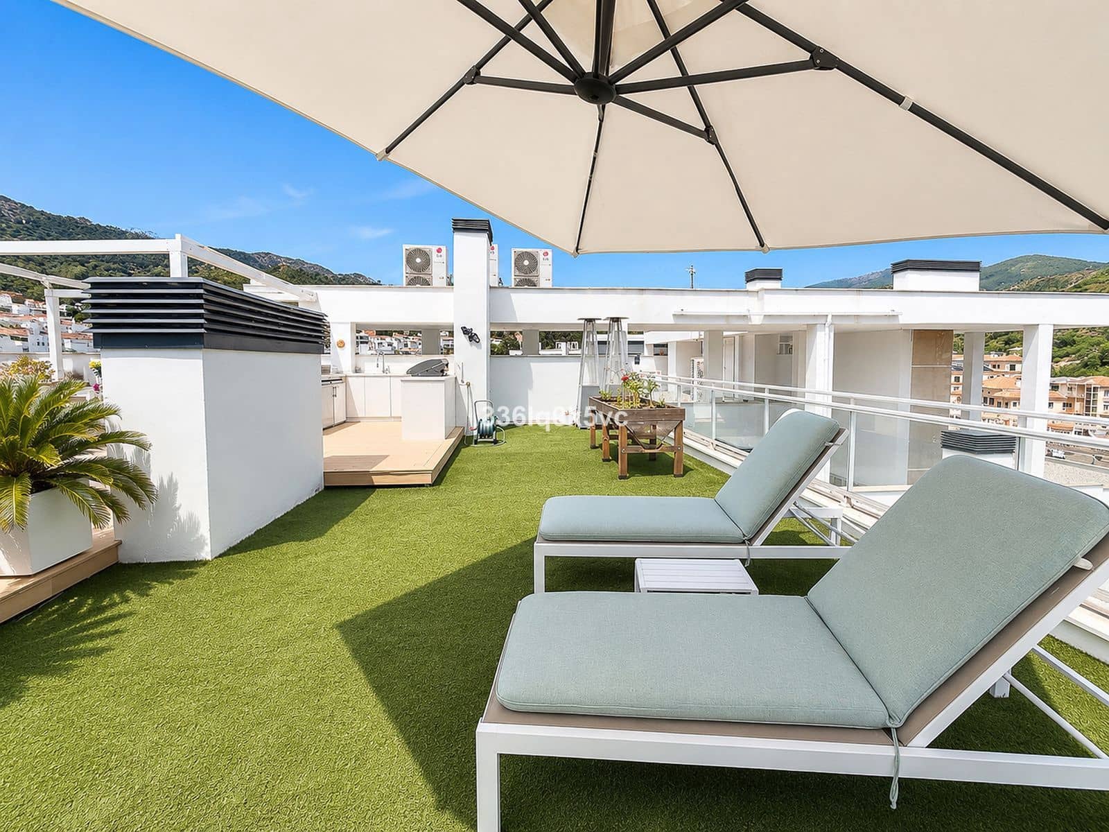 3 slaapkamer Penthouse te koop in Benahavis - € 735.000 (Ref: 10051388)