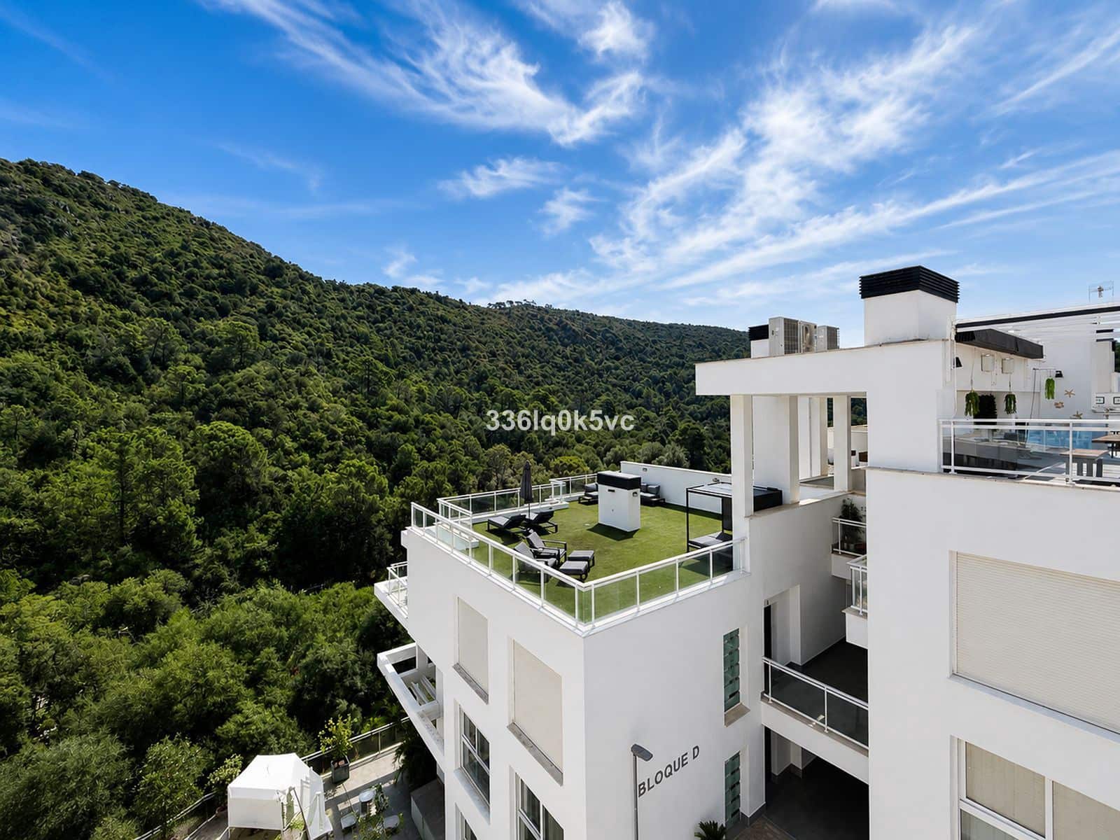 3 slaapkamer Penthouse te koop in Benahavis - € 735.000 (Ref: 10051388)