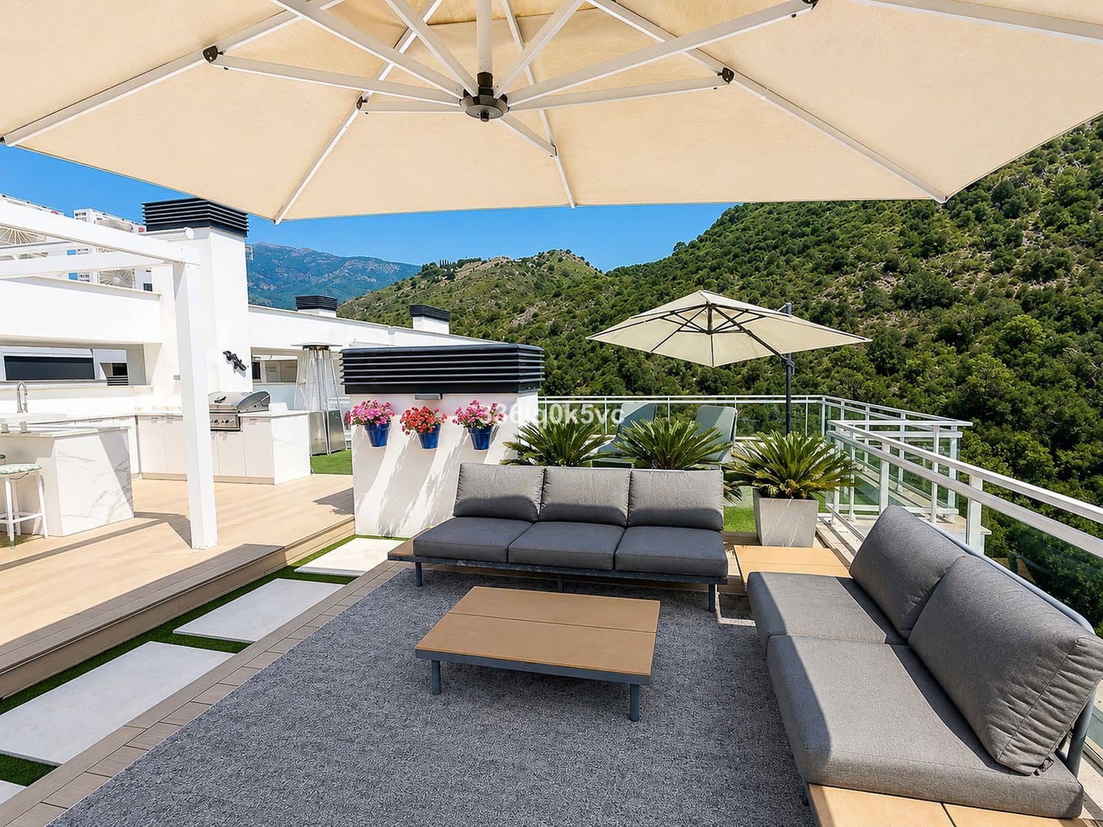 3 slaapkamer Penthouse te koop in Benahavis - € 735.000 (Ref: 10051388)