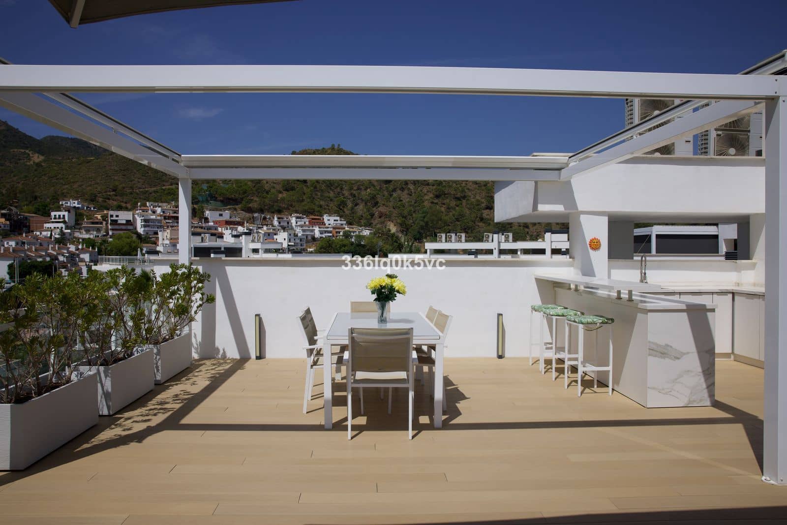 3 slaapkamer Penthouse te koop in Benahavis - € 735.000 (Ref: 10051388)