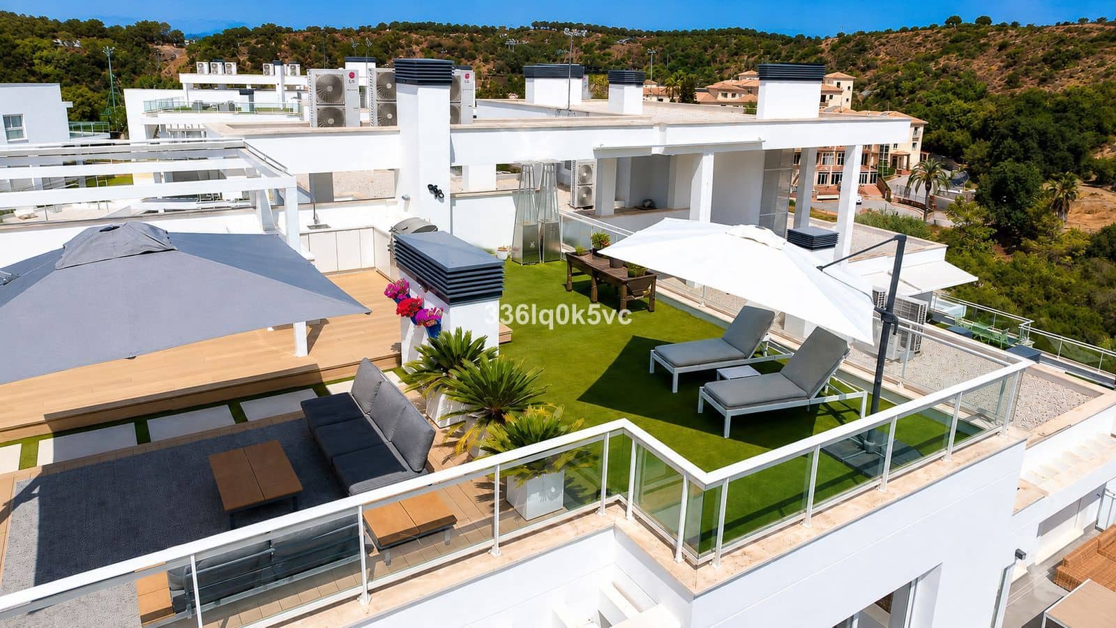 3 slaapkamer Penthouse te koop in Benahavis - € 735.000 (Ref: 10051388)