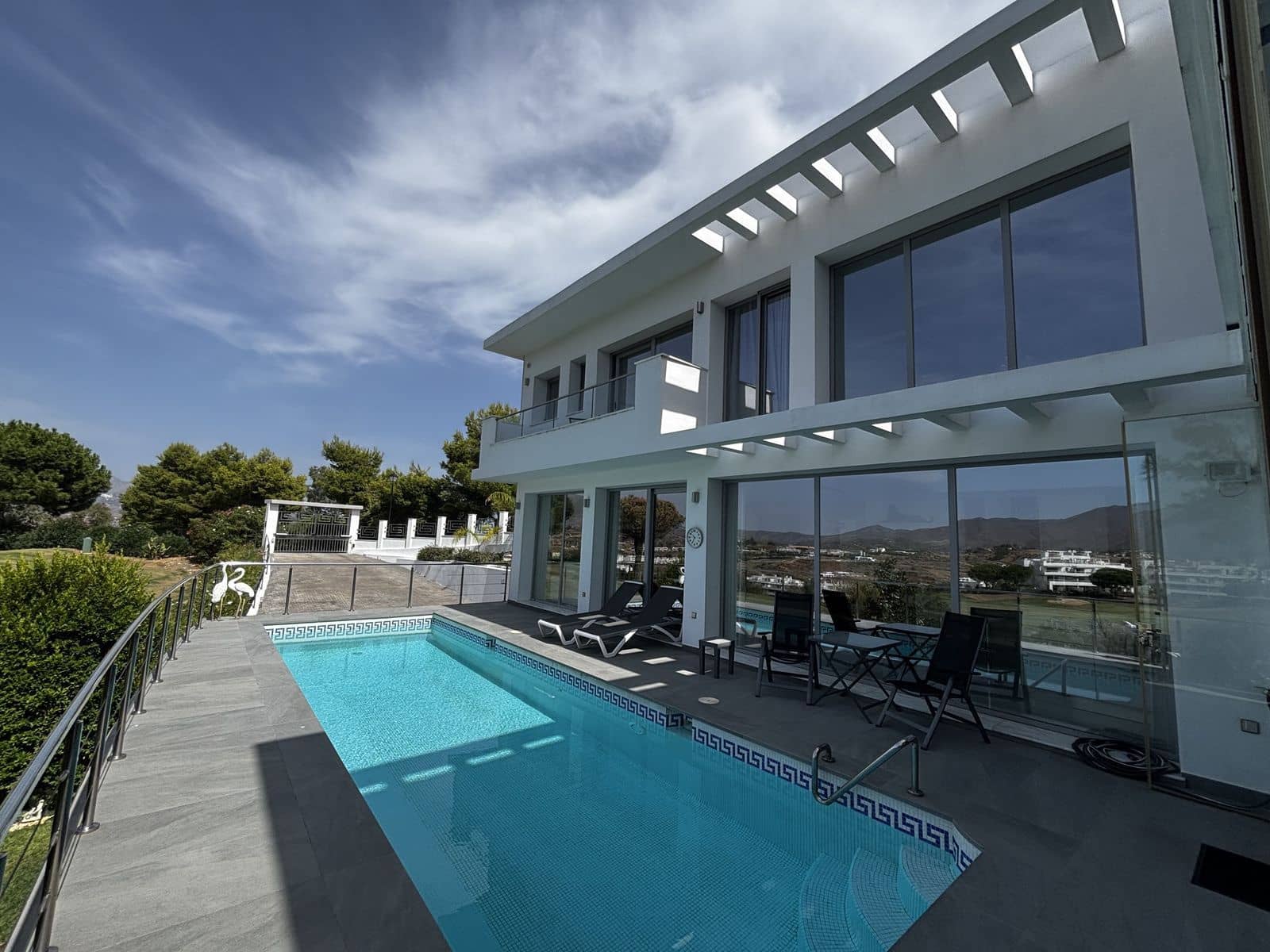 3 sovrum Villa till salu i La Cala Golf - 1 850 000 € (Ref: 10051389)