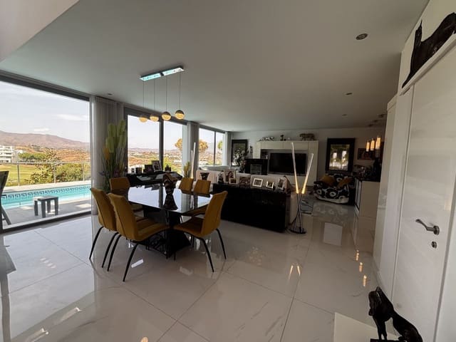 3 sovrum Villa till salu i La Cala Golf, Mijas - 1 850 000 € (Ref: 10051389)