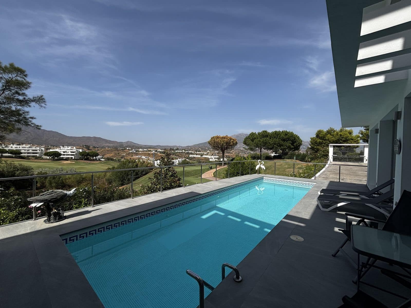 3 sovrum Villa till salu i La Cala Golf - 1 850 000 € (Ref: 10051389)
