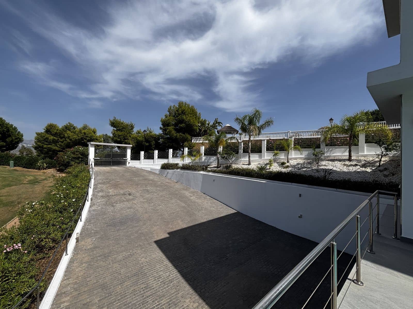 3 sovrum Villa till salu i La Cala Golf - 1 850 000 € (Ref: 10051389)