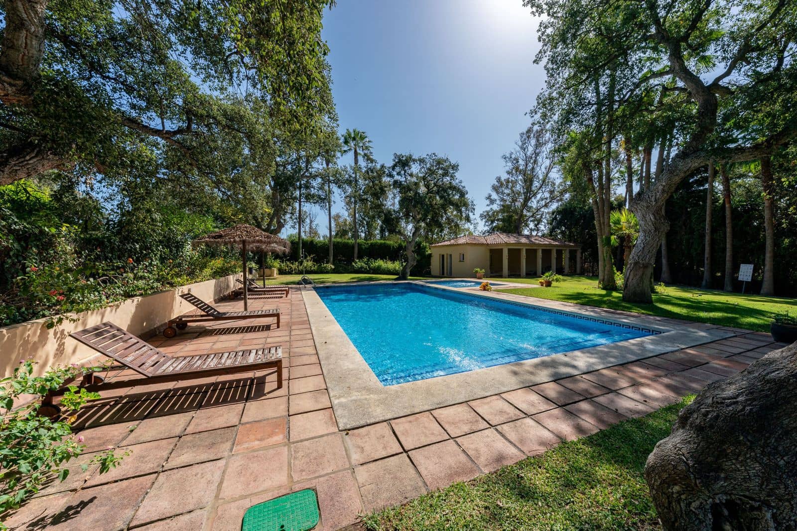 5 Zimmer Villa zu verkaufen in Sotogrande - 995.000 € (Ref: 10051391)