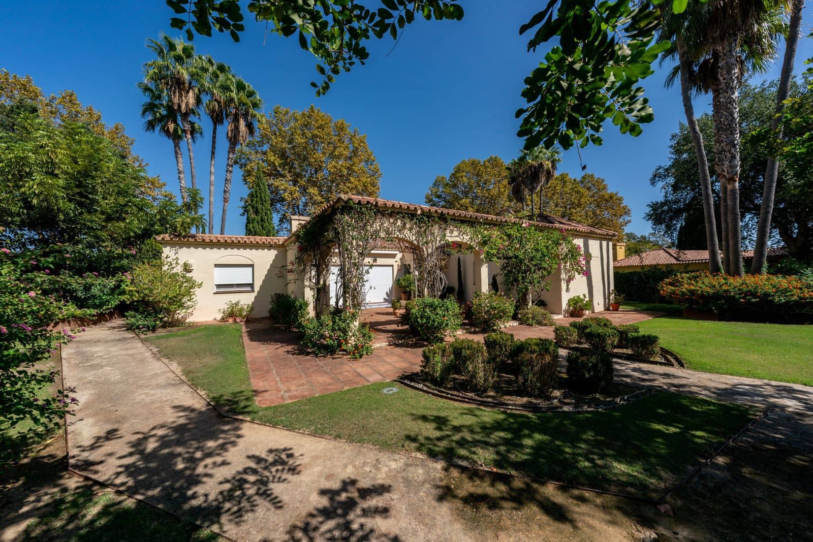 5 Zimmer Villa zu verkaufen in Sotogrande - 995.000 € (Ref: 10051391)