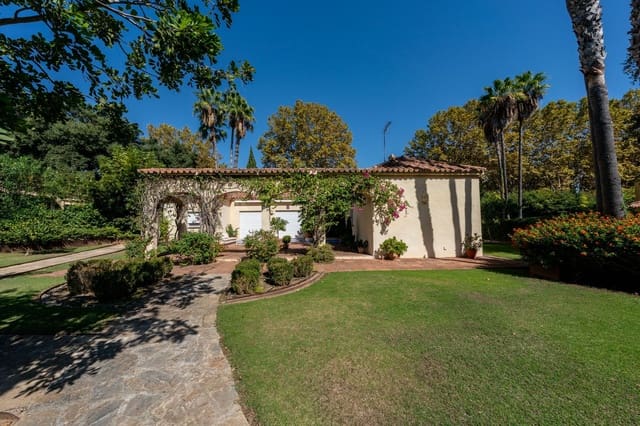 5 Zimmer Villa zu verkaufen in Sotogrande, San Roque - 995.000 € (Ref: 10051391)