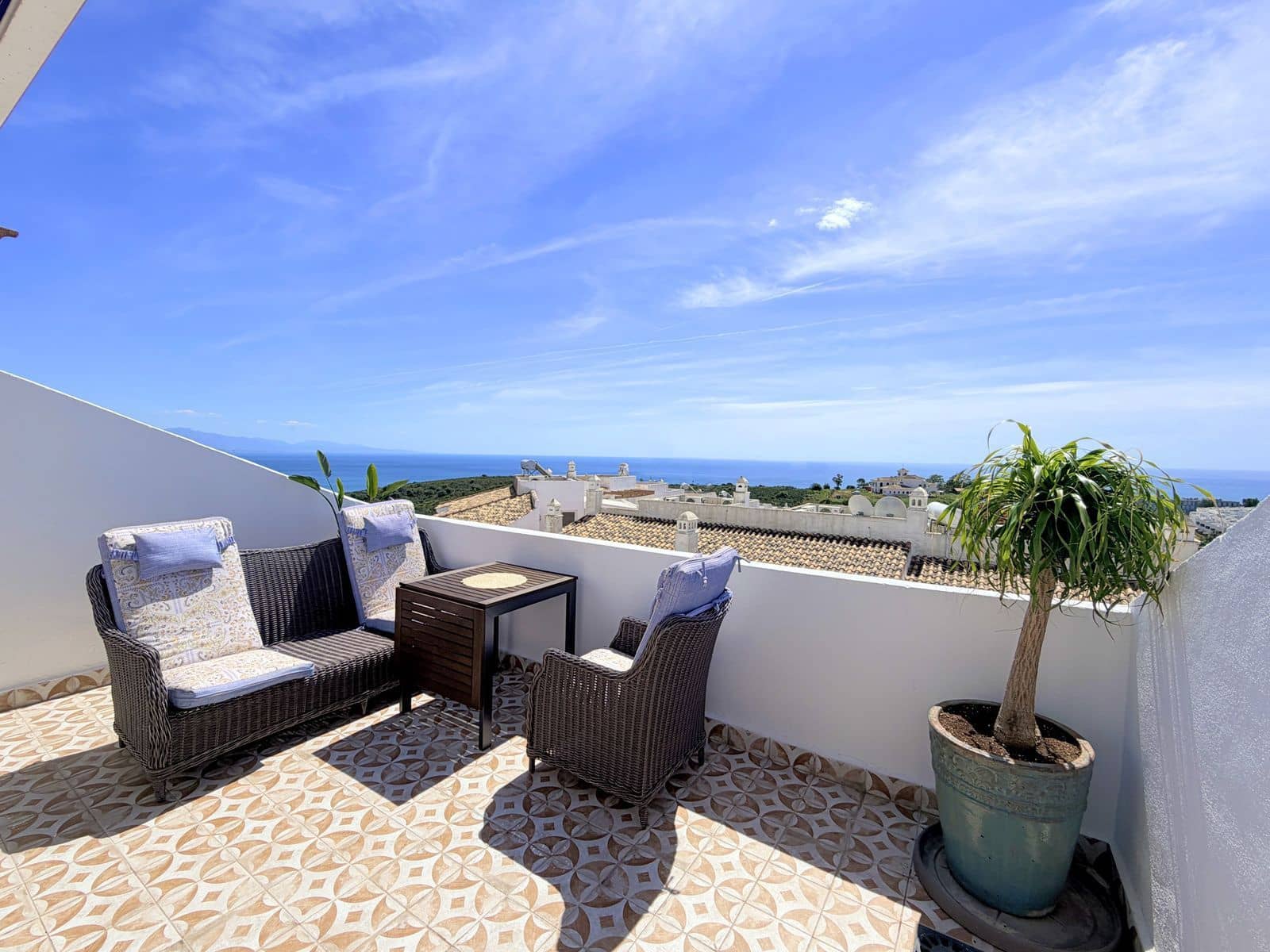 4 sovrum Hus till salu i La Duquesa / Puerto de la Duquesa - 450 000 € (Ref: 10051395)