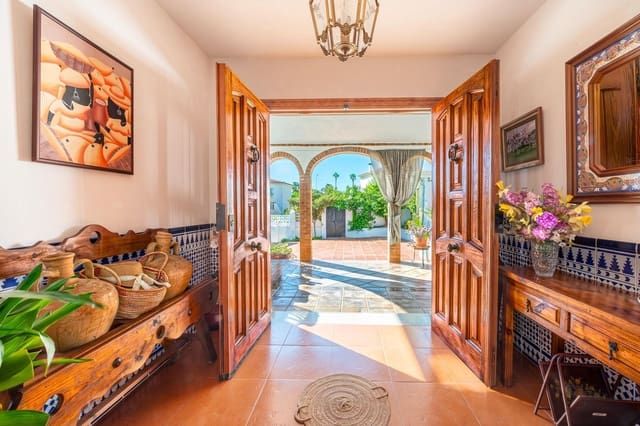 6 soveværelse Villa til salg i Torremolinos - € 1.099.000 (Ref: 10051398)