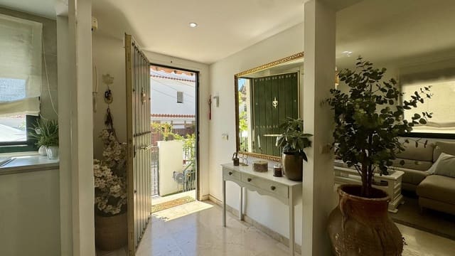 4 Zimmer Doppelhaus zu verkaufen in Arroyo de la Miel, Benalmádena - 695.000 € (Ref: 10051405)