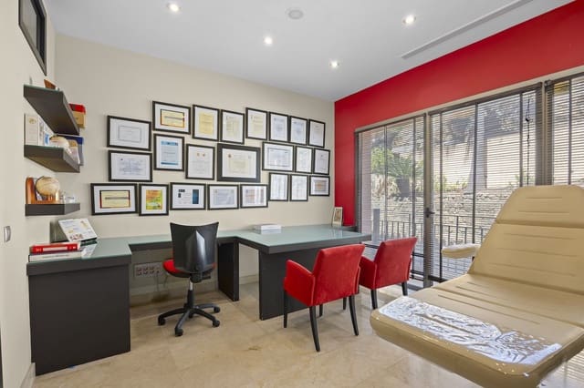 Ufficio in vendita in Marbesa, Marbella - 395.000 € (Rif: 10051411)