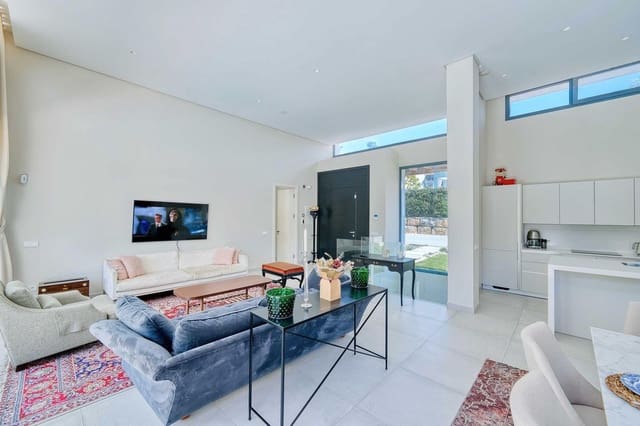4 quarto Moradia para venda em Atalaya-Isdabe, Estepona - 1 895 000 € (Ref: 10051412)