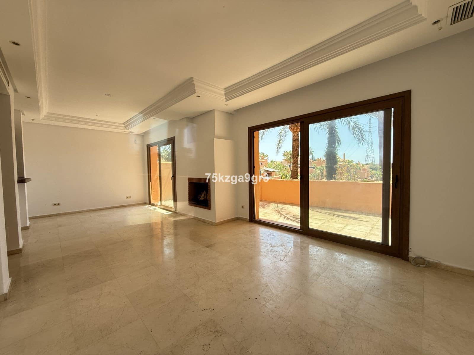4 slaapkamer Huis te koop in Mijas Costa - € 464.000 (Ref: 10051413)