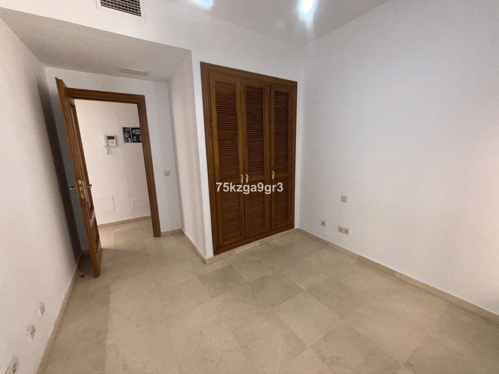 4 slaapkamer Huis te koop in Mijas Costa - € 464.000 (Ref: 10051413)