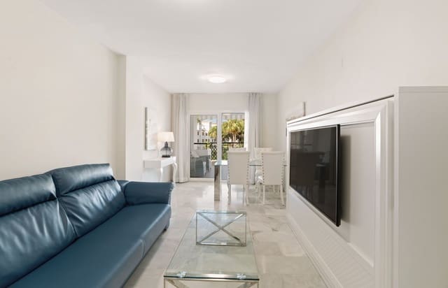 Apartamento de 2 habitaciones en Calahonda, Mijas en venta - 650.000 € (Ref: 10051414)