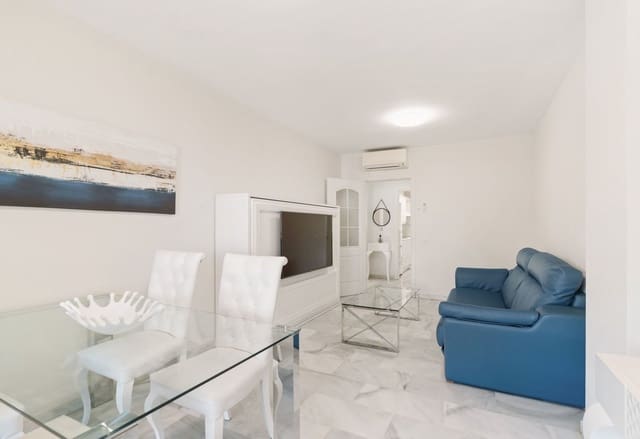 Apartamento de 2 habitaciones en Calahonda, Mijas en venta - 650.000 € (Ref: 10051414)