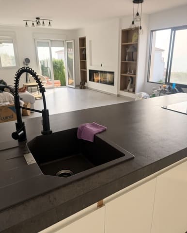 3 sovrum Villa till salu i La Duquesa / Puerto de la Duquesa, Manilva - 615 000 € (Ref: 10051416)