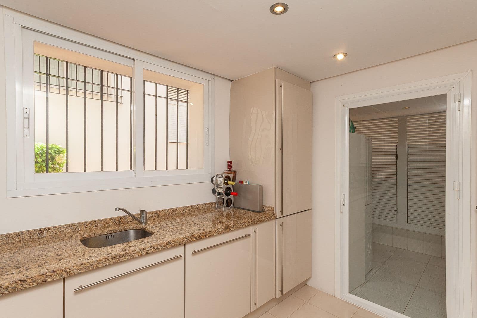 3 bedroom Apartment for sale in Elviria - € 995,000 (Ref: 10051417)