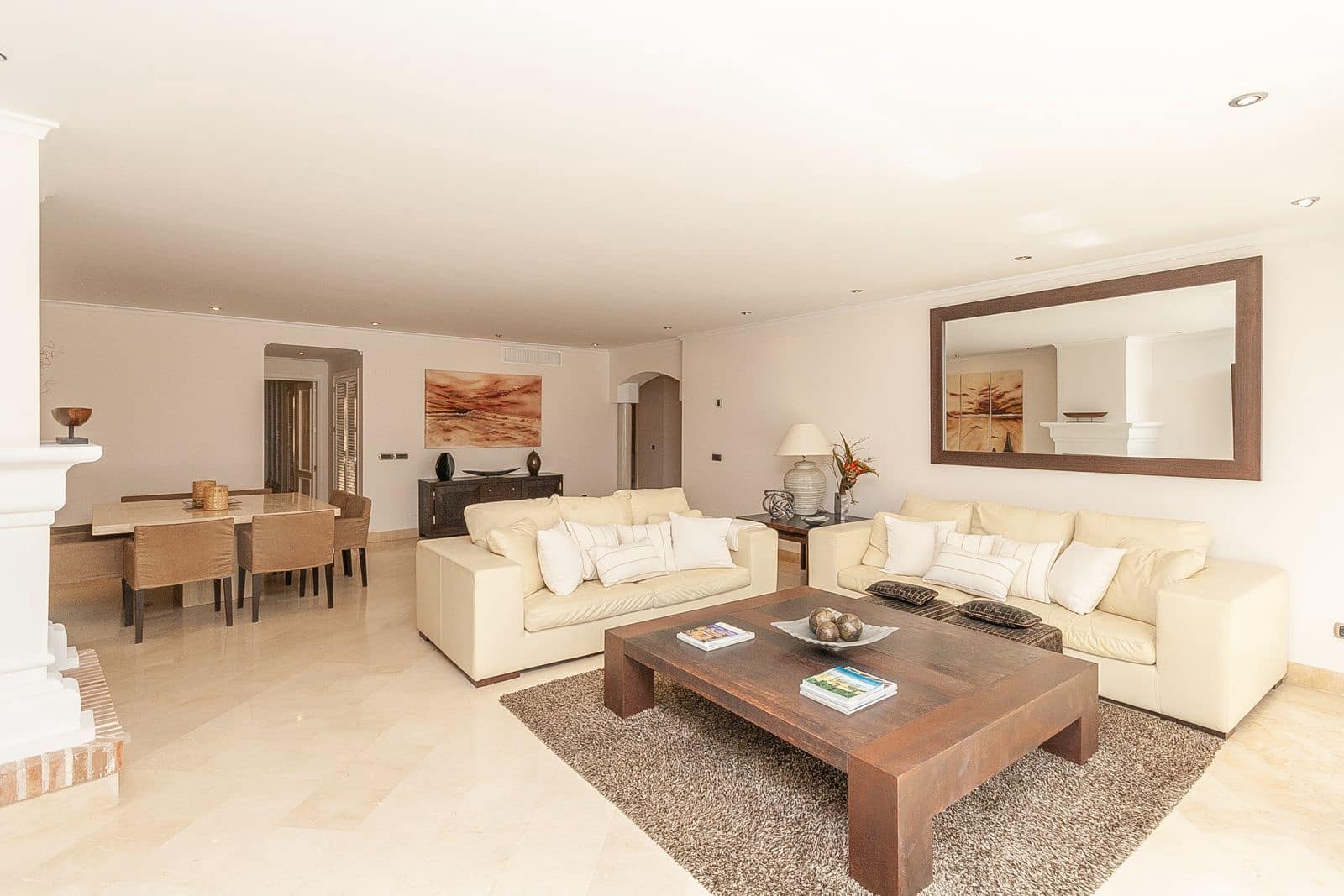 3 bedroom Apartment for sale in Elviria - € 995,000 (Ref: 10051417)