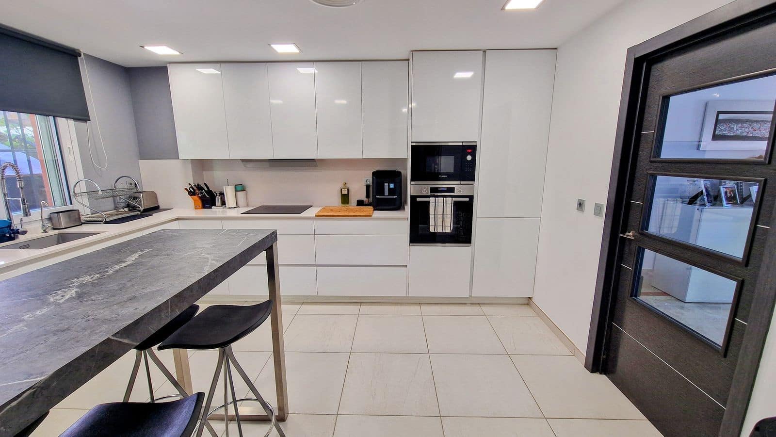5 Zimmer Doppelhaus zu verkaufen in Marbella - 1.075.000 € (Ref: 10051418)