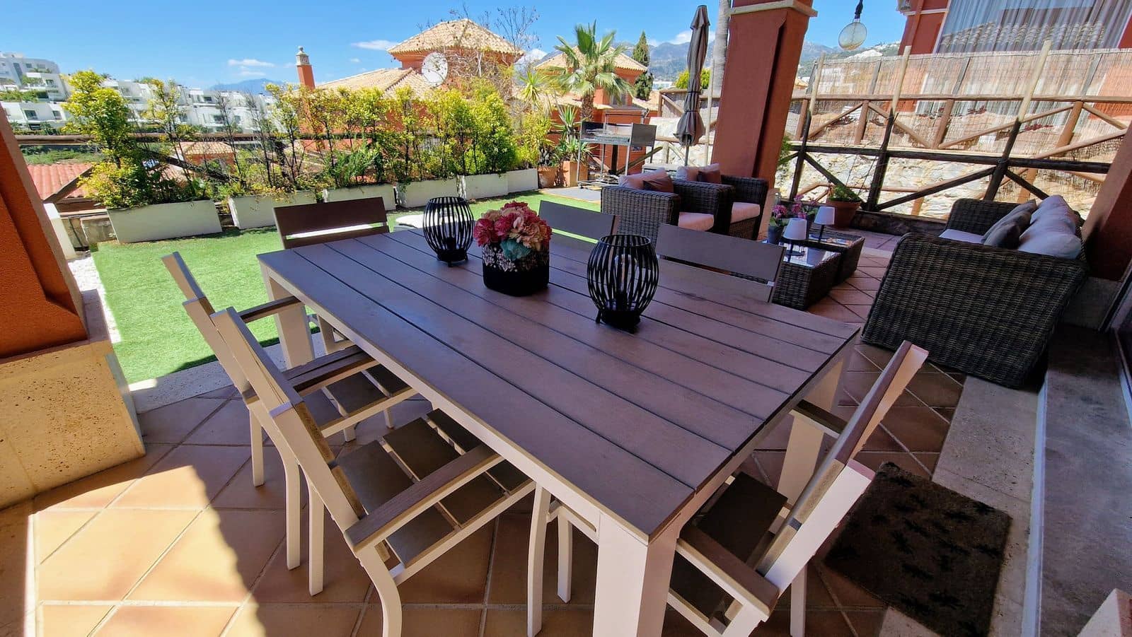 5 Zimmer Doppelhaus zu verkaufen in Marbella - 1.075.000 € (Ref: 10051418)