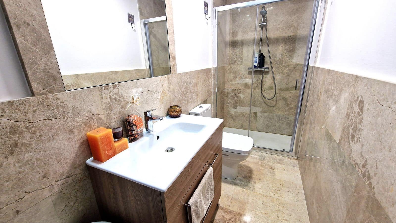 5 Zimmer Doppelhaus zu verkaufen in Marbella - 1.075.000 € (Ref: 10051418)